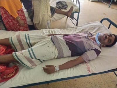 বাগেরহাটে হাত-পা বাধা অবস্থায় পুকুর থেকে একজনকে জীবিত উদ্ধার